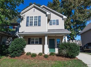 516 Jakes Ridge Ln, Mooresville, NC 28115