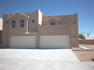 844 Mesa Del Rio St NW, Albuquerque, NM 87121