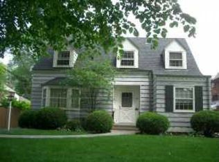 222 Albion Ave, Park Ridge, IL 60068