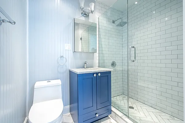 Rented by Compass | media 6