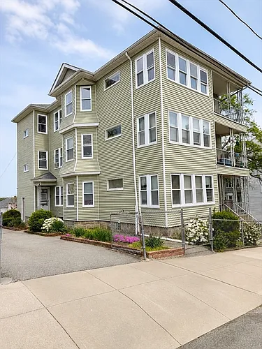 1026 Rock St #3 Photo 1