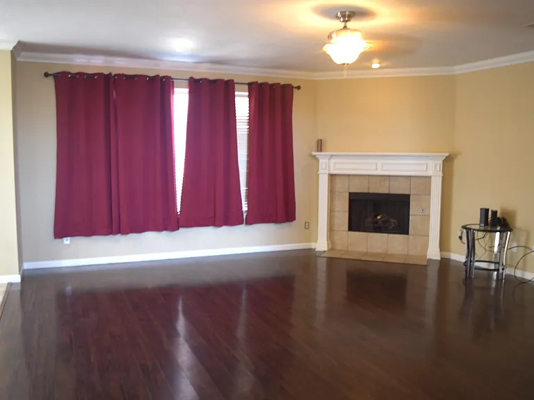 3431 Jasper Dr — Photo 4