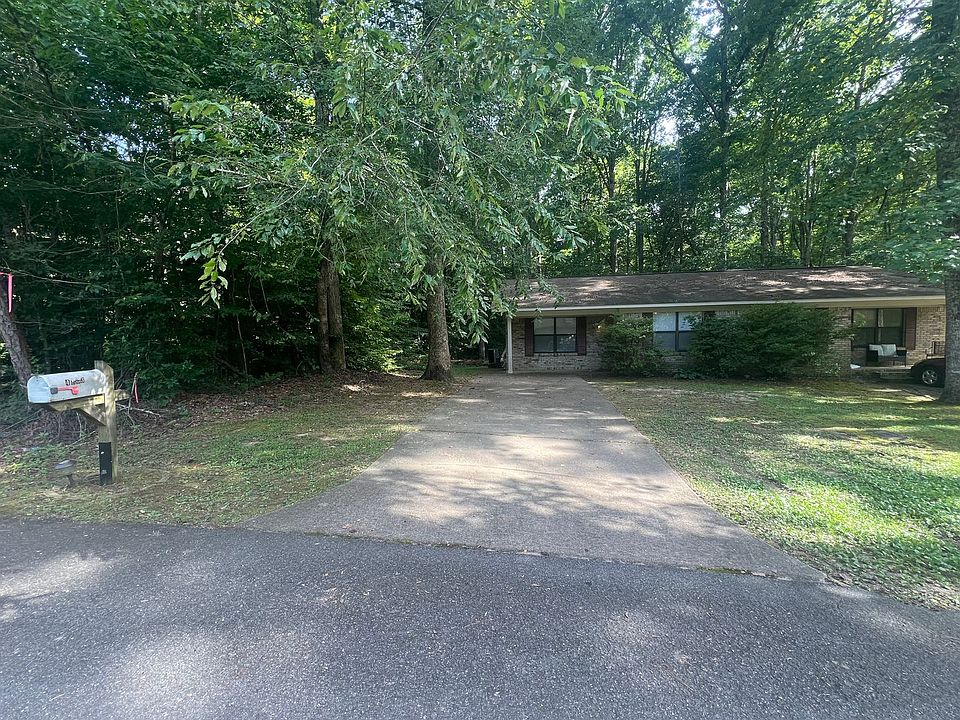 1st image of 4803 Oak Meadow Dr