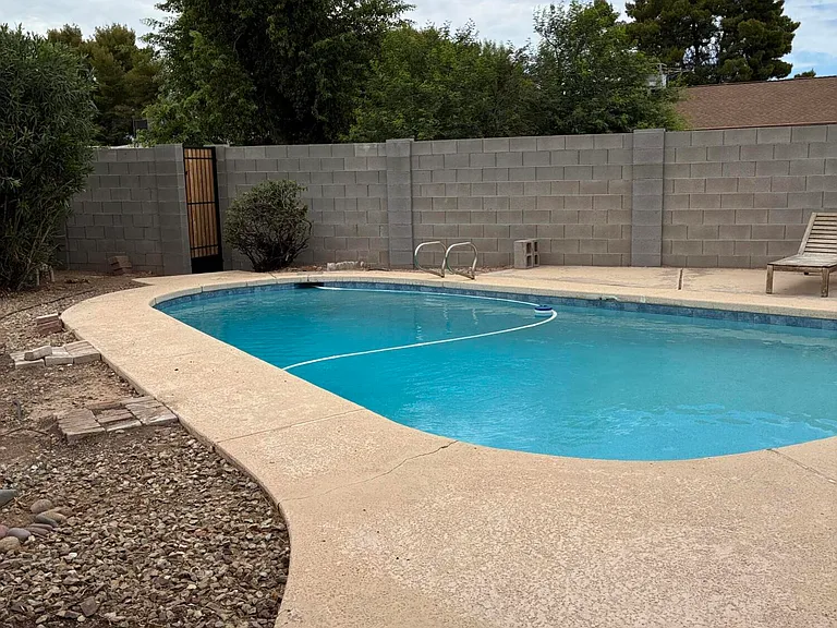 2058 E Fremont Dr — Photo 19