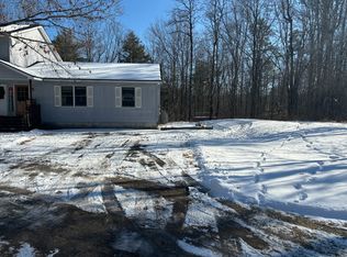 13-15 Angelica Ln, New Gloucester, ME 04260