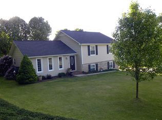 1570 Caldwell St, Kingsport, TN 37665
