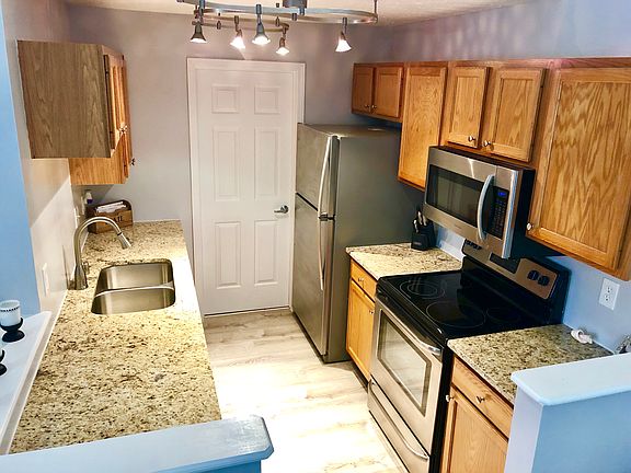 2nd image of 10608 Christa Ct Unit 6