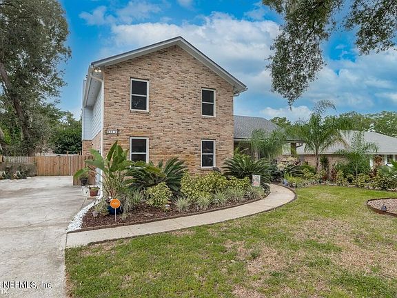 3rd image of 10916R Dover Cove Ln