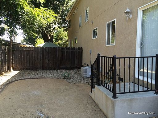 3rd image of 1790 E St APT A