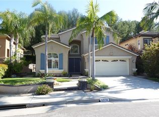 8810 E Banner Ridge Dr, Anaheim, CA 92808