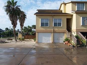 2nd image of 200 6th St Unit 1