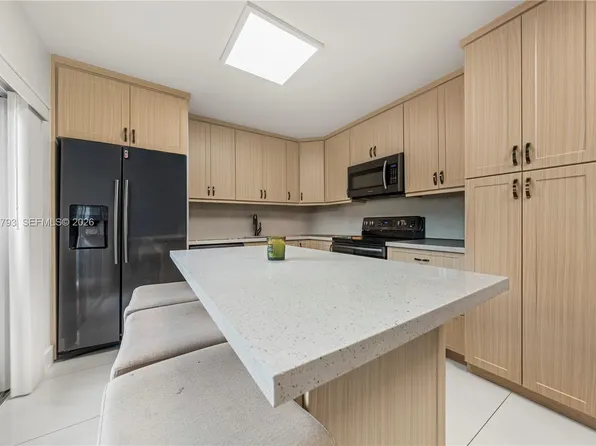 4089 Forest Hill Dr, Cooper City, FL 33026