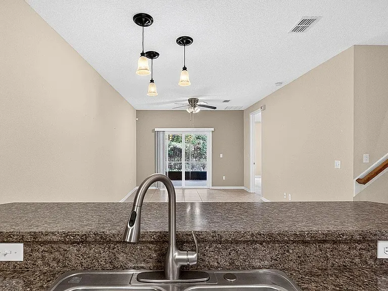 72 Amistad Dr — Photo 5
