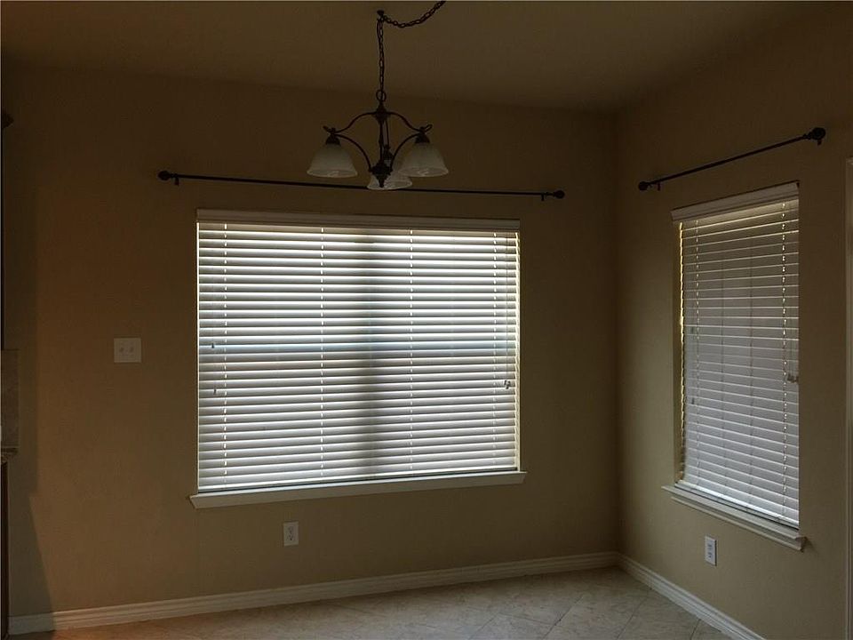 2nd image of 4216 Elmgreen Dr