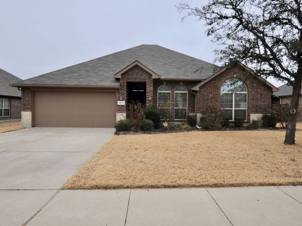 2212 Caroline Dr