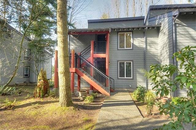 1st image of 14402 NE 30th Pl #25C