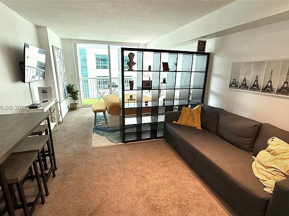 4th image of 1200 Brickell Bay Dr APT 2216