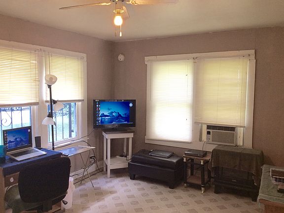 5th image of 903 Lovett Ave