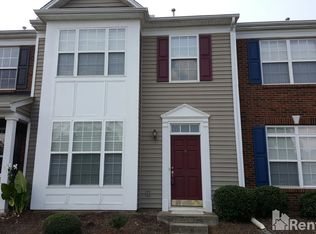 17 Stratus Ct, Greer, SC 29650
