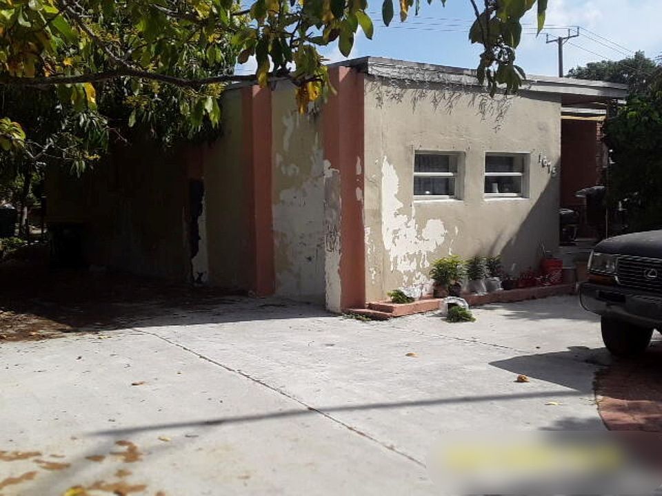 1st image of 1675 NE 159th St