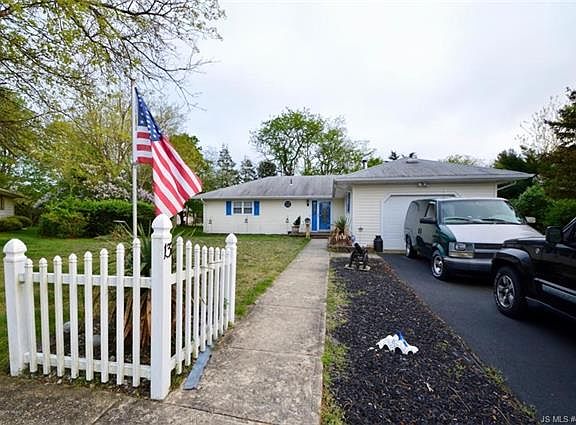 3rd image of 13 Arima Ct