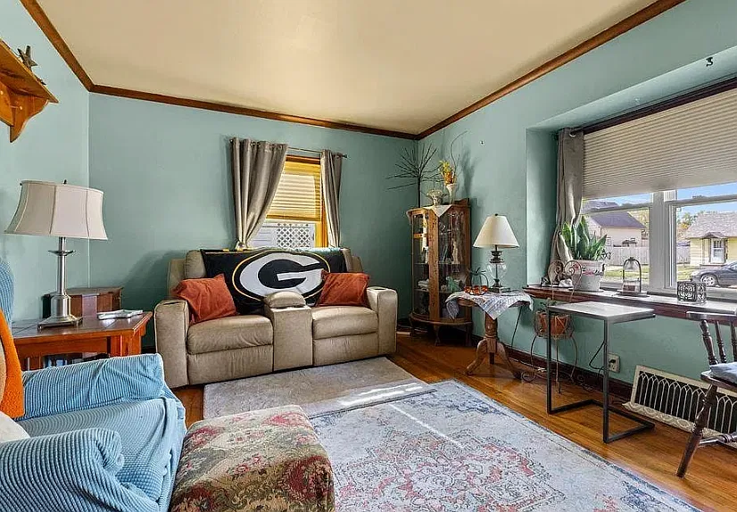 4 bed, 2.5 bath, 1344 sqft, $1,099 — Photo 4