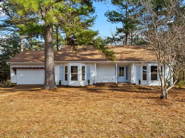 119 Red Bud Dr, Dickson, TN 37055