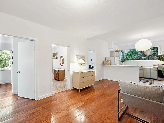 3rd image of 57 Spring Rd