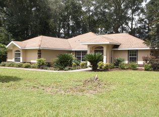 8411 NW 174th Pl, Fanning Springs, FL 32693