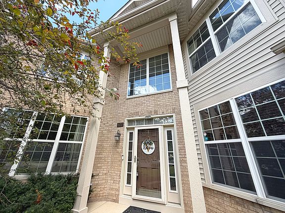 2nd image of 627 Mansfield Way