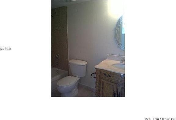 5th image of 2647 NW 25th Ave APT 305