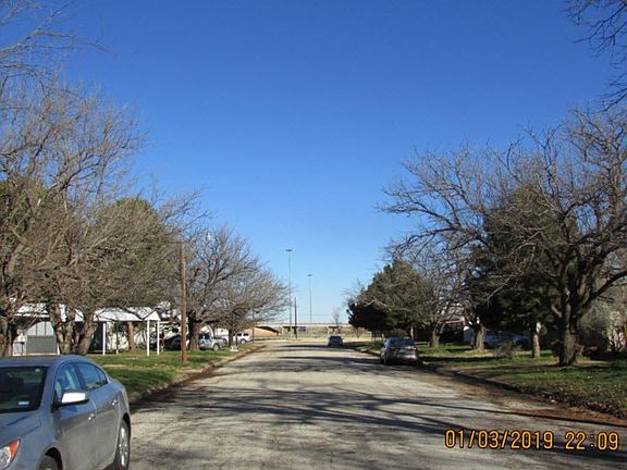 4th image of 2449 Marsalis Dr