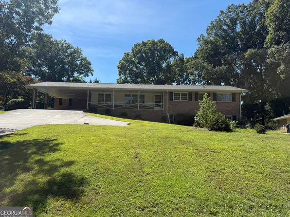 2027 Kensington High St SW, Lilburn, GA 30047