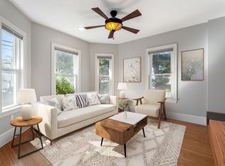 17 York Pl #1, Cambridge, MA 02141