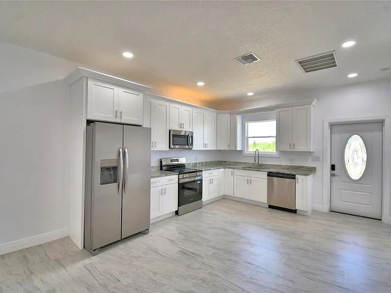 7951 Sarasota Dr #A — Photo 7
