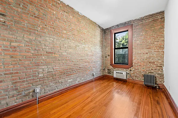 Rented by Compass | media 8