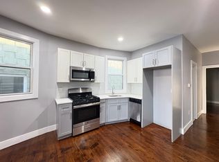 223 Bayview Ave FLOOR 2, Jersey City, NJ 07305
