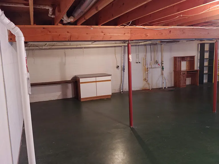 6612 Lora Lee Ln — Photo 2