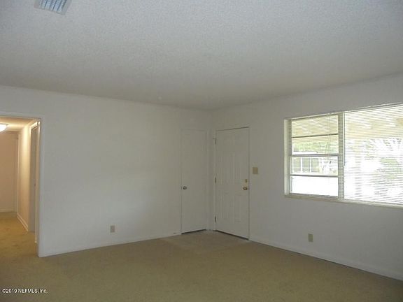 3rd image of 2733 Arlex Dr W