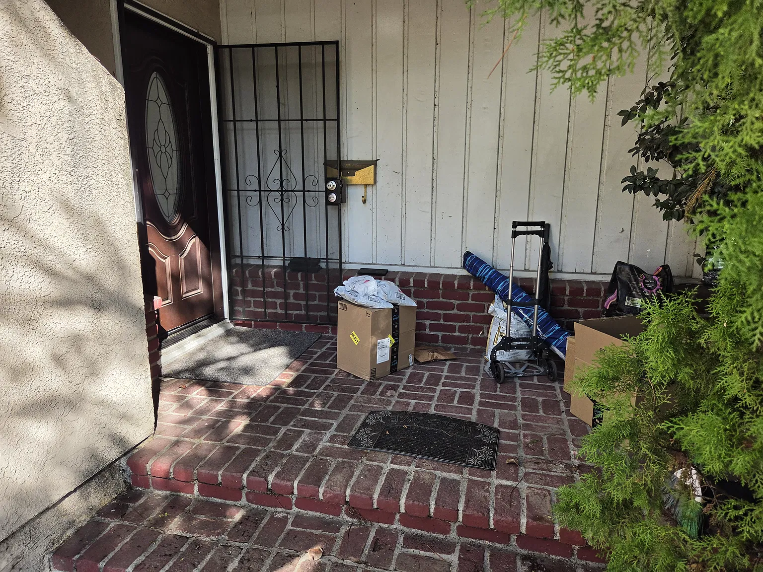 3 bed, 1200 sqft, $3,750 — Photo 4