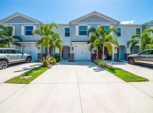 8626 Palmer Park Cir, Sarasota, FL 34238