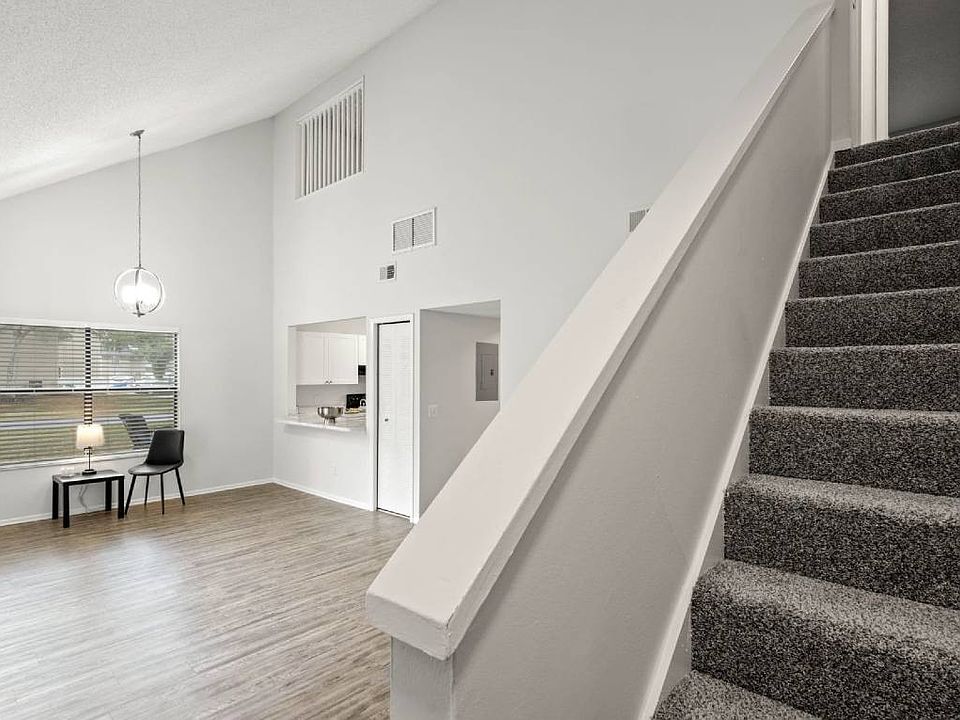 1st image of 2570 Monica Ct