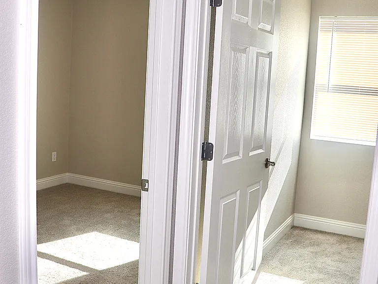 5824 Grayson St — Photo 14