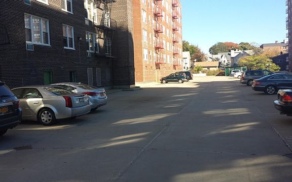 5th image of 18230 Wexford Ter APT 2U