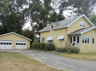 615 W Us Highway 10, Scottville, MI 49454