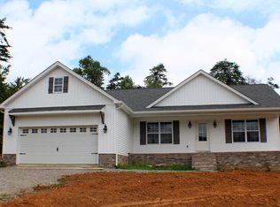 2125 Bear Creek Cir, Cookeville, TN 38506