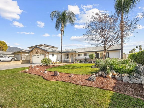 2nd image of 7565 Amethyst St