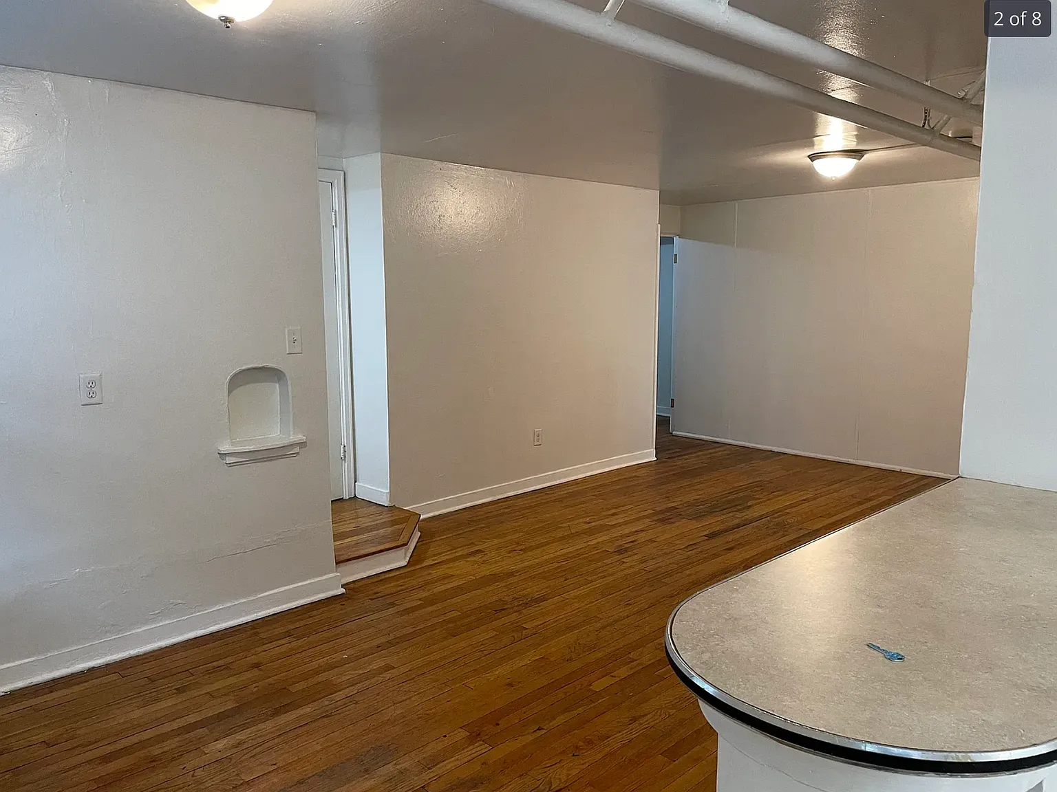 1010 W Franklin St — Photo 3