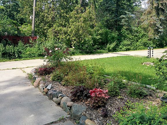 gardens next to house