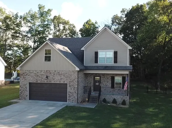 135 Oak Glen Dr, Smithville, TN 37166